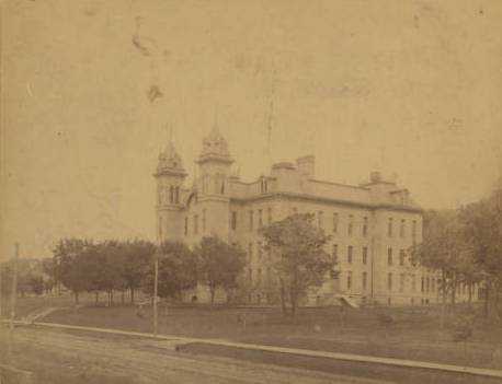 Black and white photograph of Mankato State Normal School, 1871. 