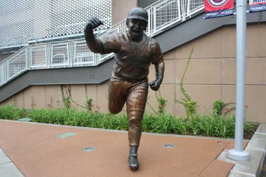 Color image of a statue of Kirby Puckett at Target Field in Minneapolis, 2010.