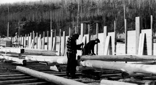 Reconstructing the Great Hall at Grand Portage