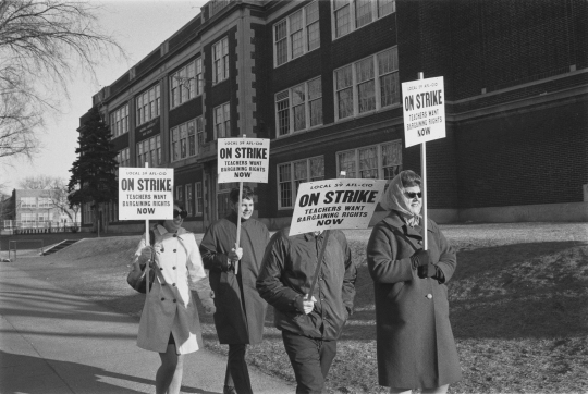 Minneapolis teachers on strike, 1970