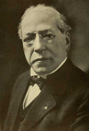 Black and white photograph of Samuel Gompers, c.1918.