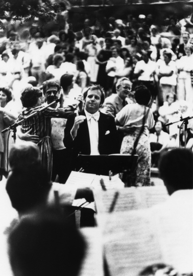 Black and white photograph of Leonard Slatkin at Sommerfest, c.1983.