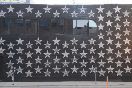 Color image of Stars on the exterior wall of First Avenue. Photograph by Daniel Corrigan.