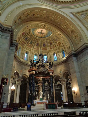 Color image of the altar and baldachin (decorative canopy) inside the St. Paul Cathedral. Photographed by Paul Nelson on July 10, 2014.