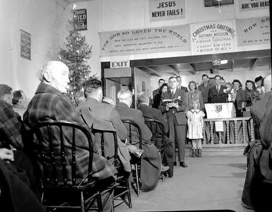 Christmas Service at Gateway Gospel Mission, 1940.