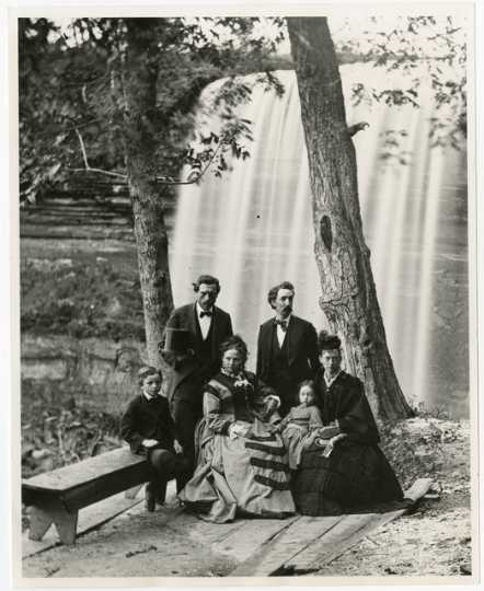1900 Minnehaha Falls MN Vintage Photograph 8.5" x 11" Reprint Minneapolis 