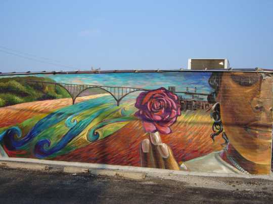 Color image of the Mural La Guadalupana, a mural painted on the exterior of a building in St. Paul’s West Side, 2009. Photographed by Rosa Tock.