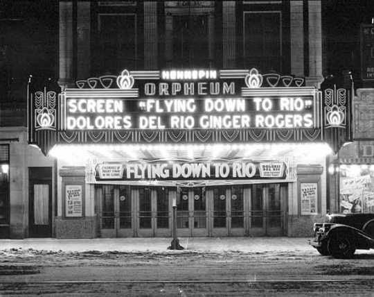 Photograph of the Orpheum Theatre, c.1930, as it appeared when the Andrews Sisters won a talent contest that launched them on the vaudeville circuit.  