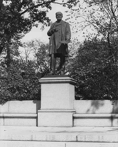 Statue of John S. Pillsbury