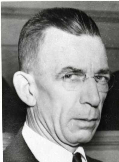 Black and white photograph of Vincent Raymond Dunne, Minneapolis labor leader, ca. 1930s.