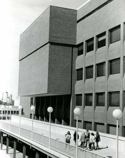 Kolthoff Hall, 1971. 