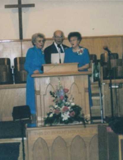 Color image of Members of the Dorcas Circle at the Carson Mennonite Brethren Church Centennial celebration, 1975.